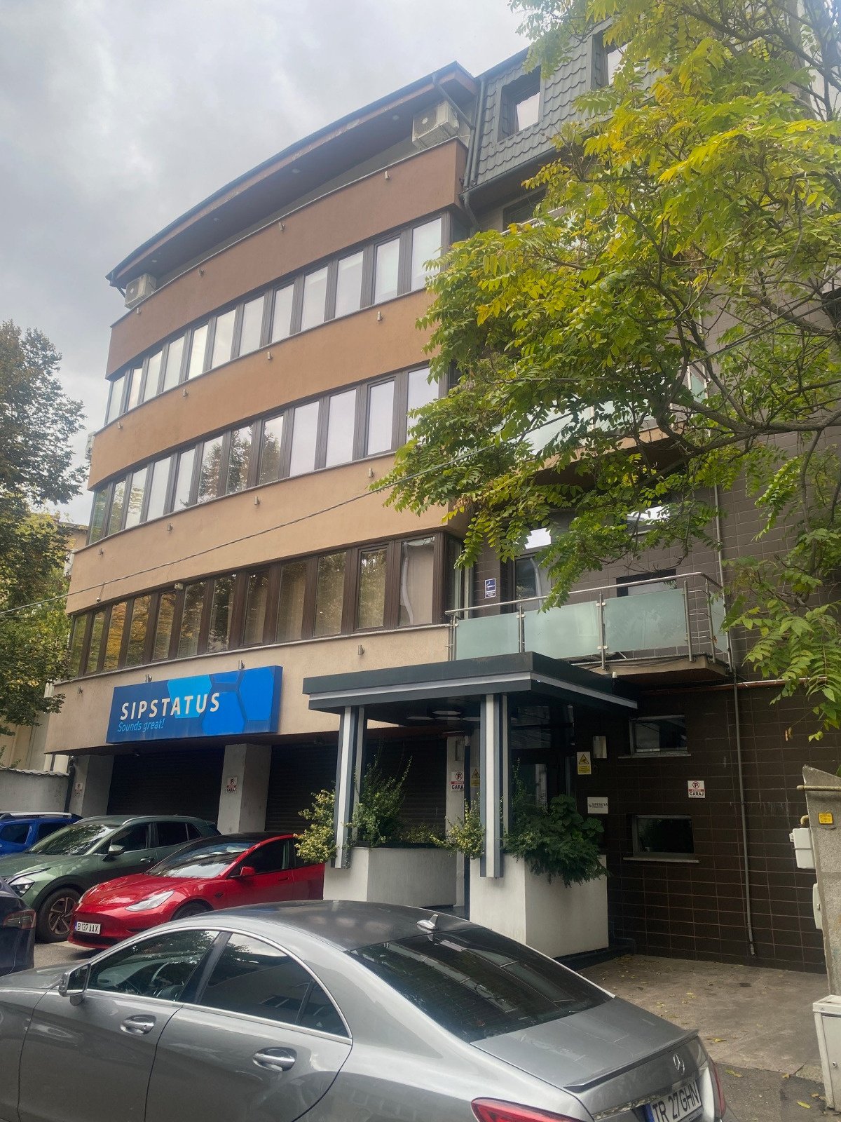 Vand clădire de birouri,cabinete. Cotroceni zona exclusivista 2.760.000 EURO